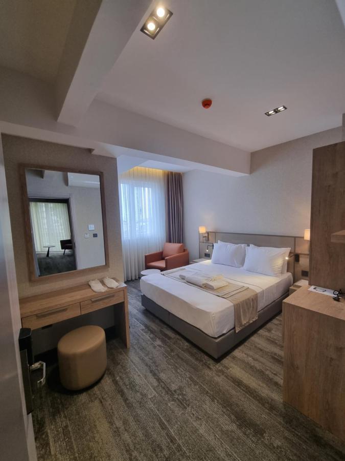 טראבזון Hotel Kalfa מראה חיצוני תמונה